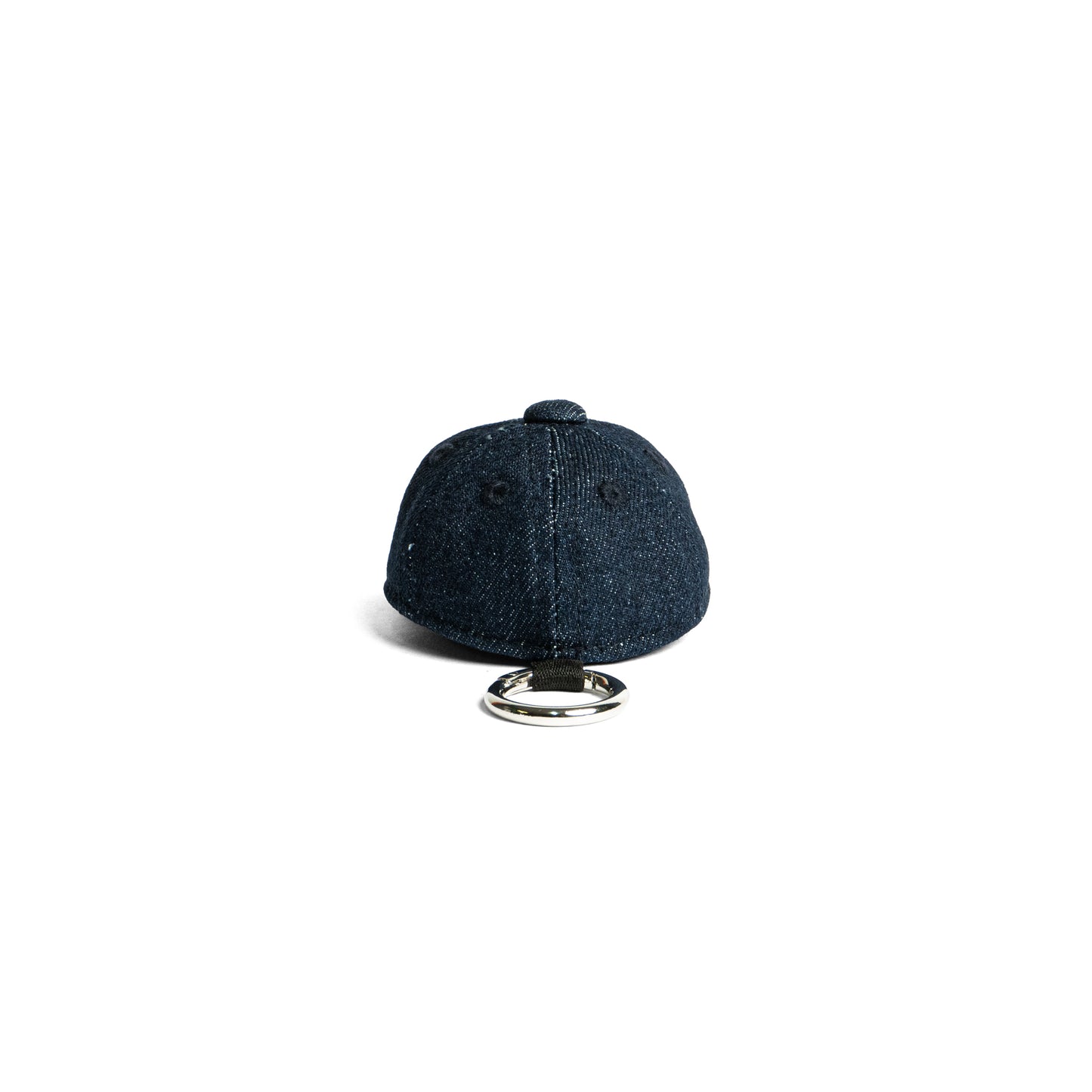 PLUSH D CAP - KEYCHAIN
