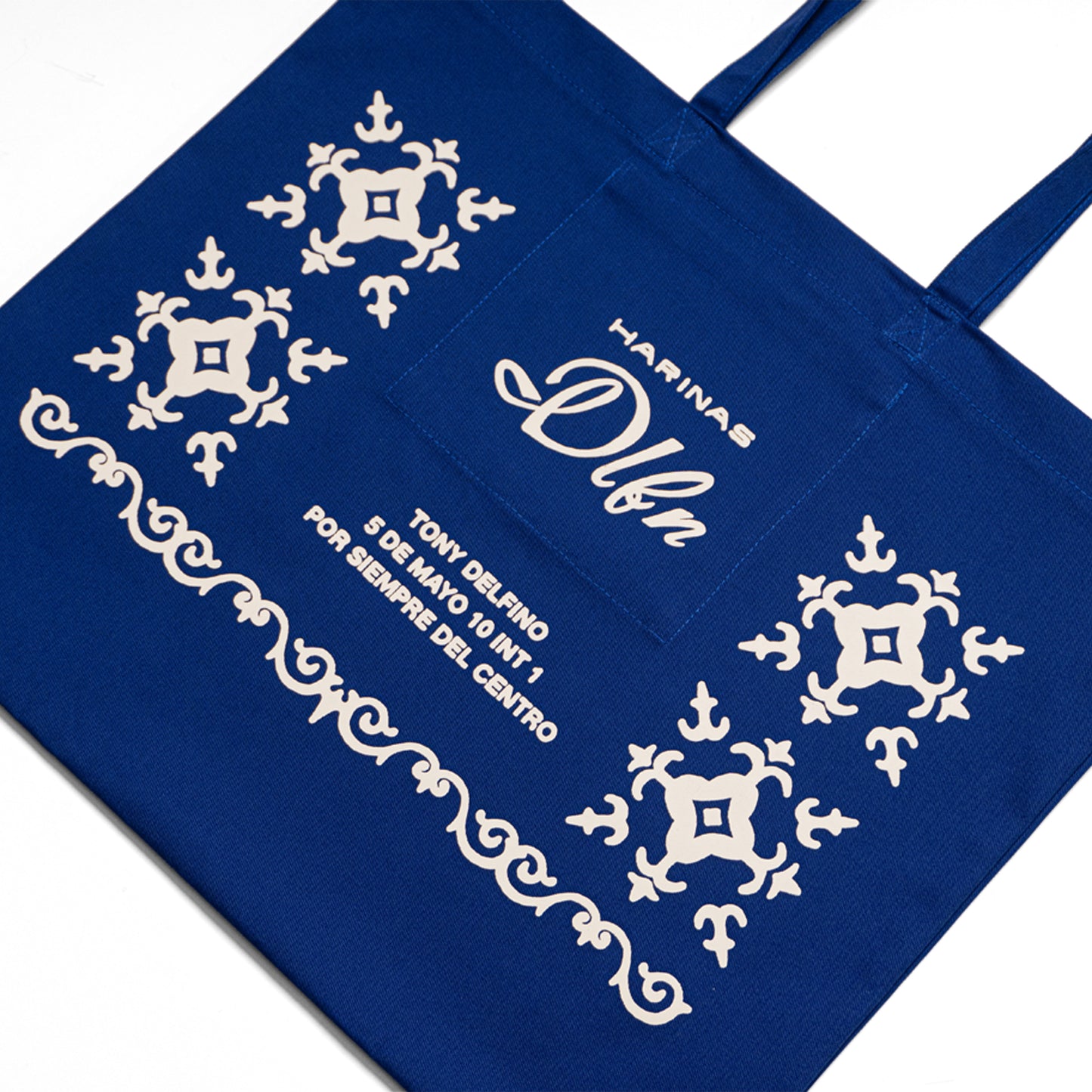 CARGANDO HARINAS - TOTEBAG