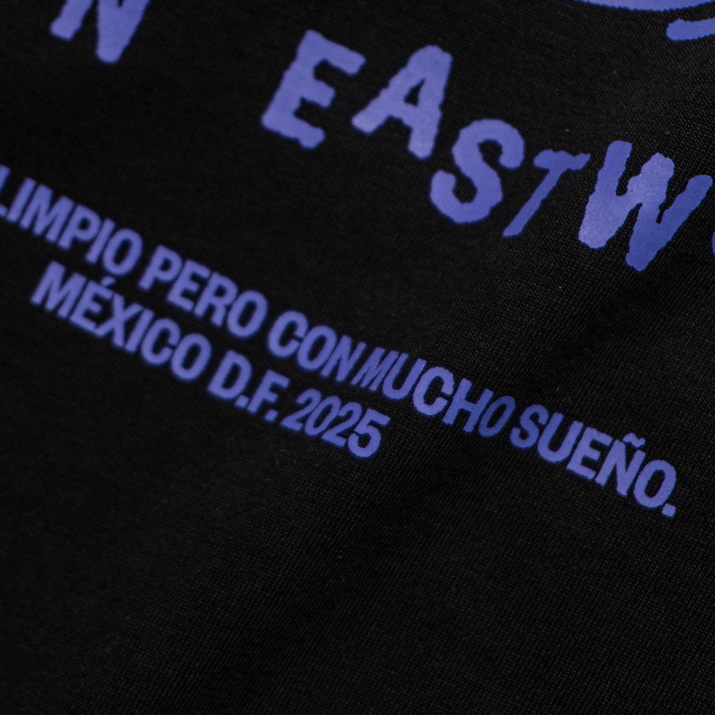 A PASO LIMPIO - BASIC T-SHIRT