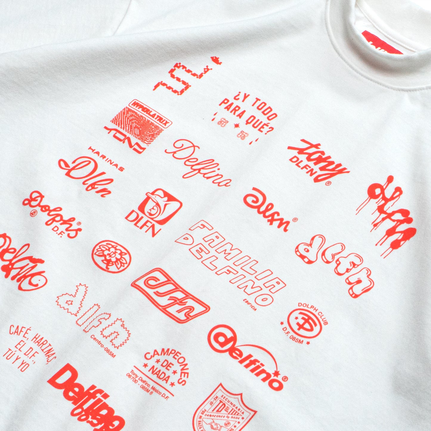 ANUARIO TD 2025 - BUNDLE T-SHIRT + MINI BOOK