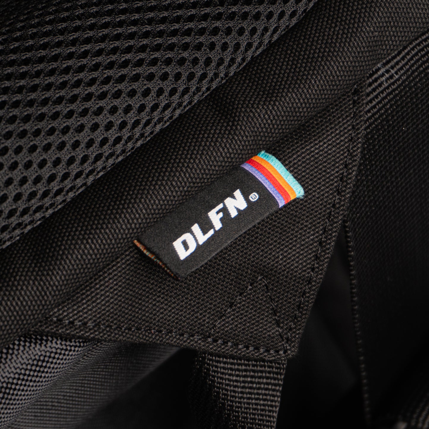 SEKAMI BACKPACK - BLACK