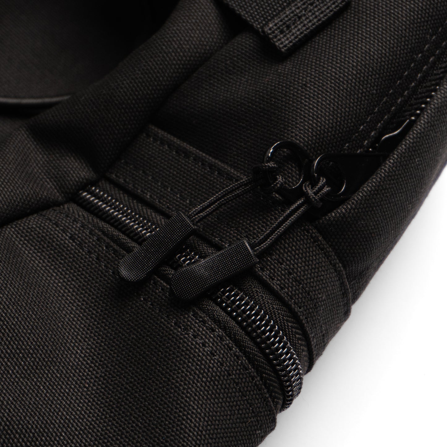 SEKAMI BACKPACK - BLACK