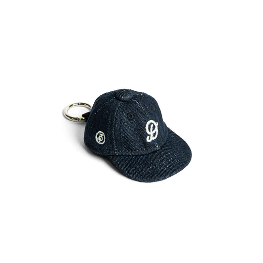 PLUSH D CAP - KEYCHAIN
