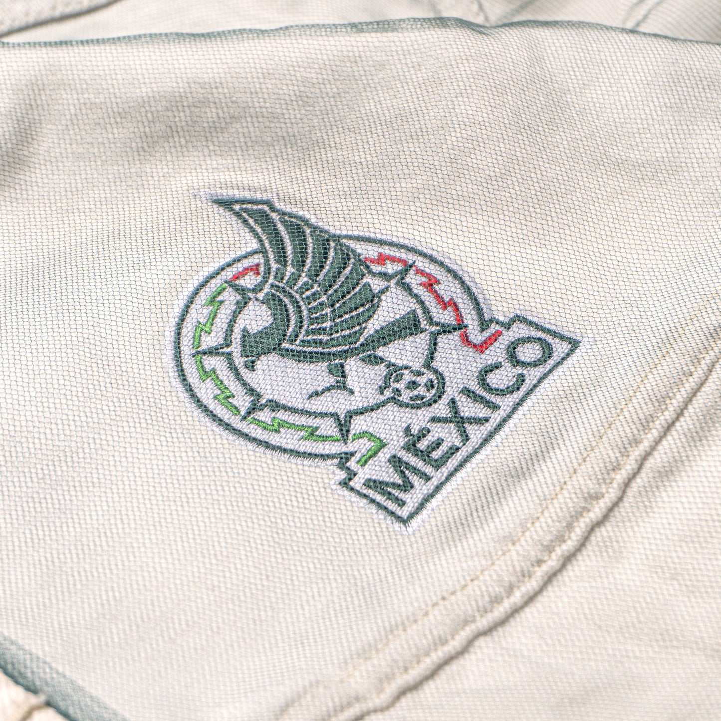 OVERLAP JACKET X NEWS